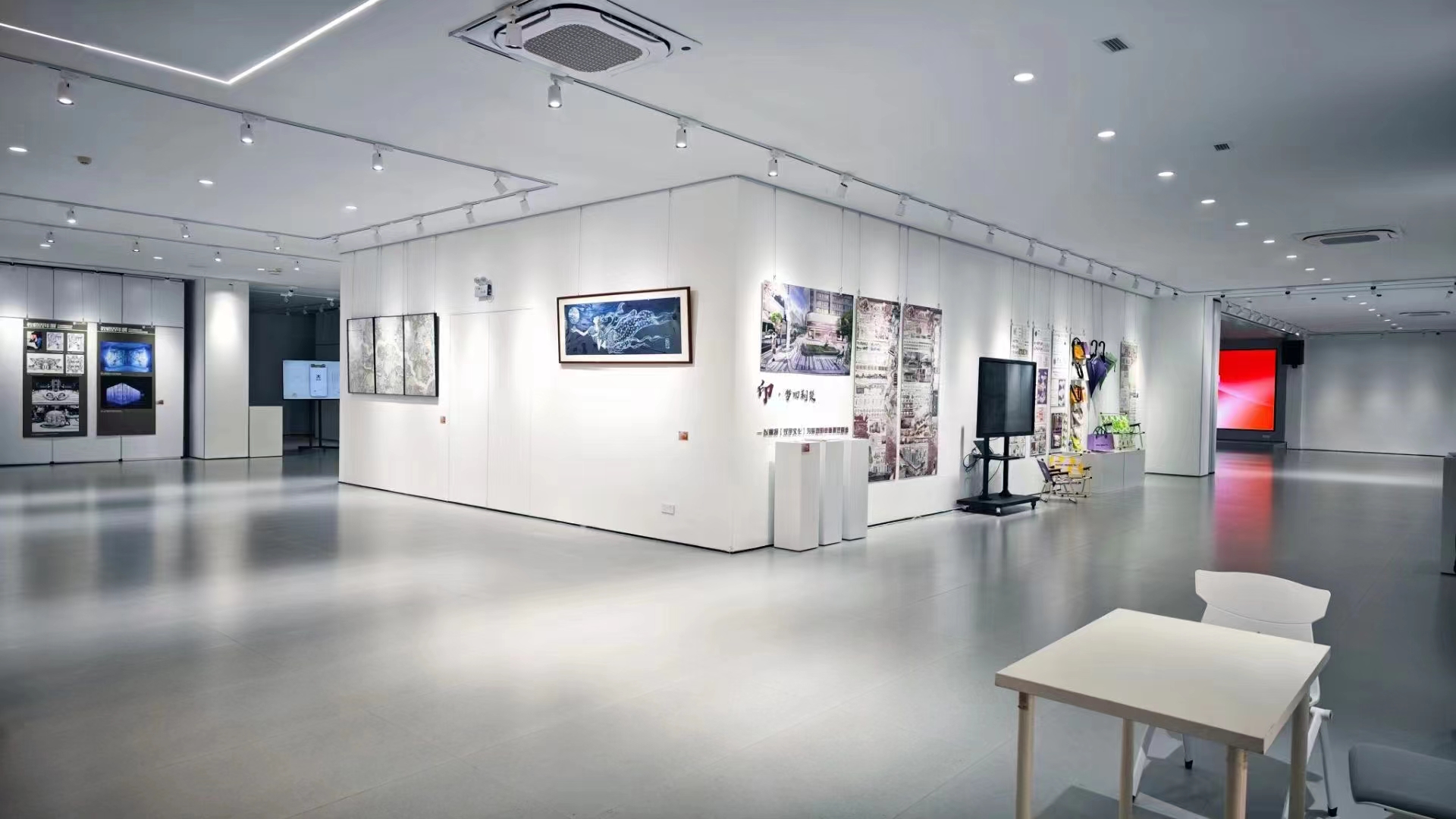 跨界融合，創新表達 我校設計學院教師雙年展以多元化探索引領未來